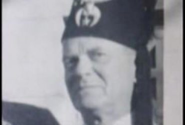 Walter “Curly” Green